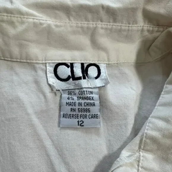 Clio white cargo button up top - Picture 6 of 6